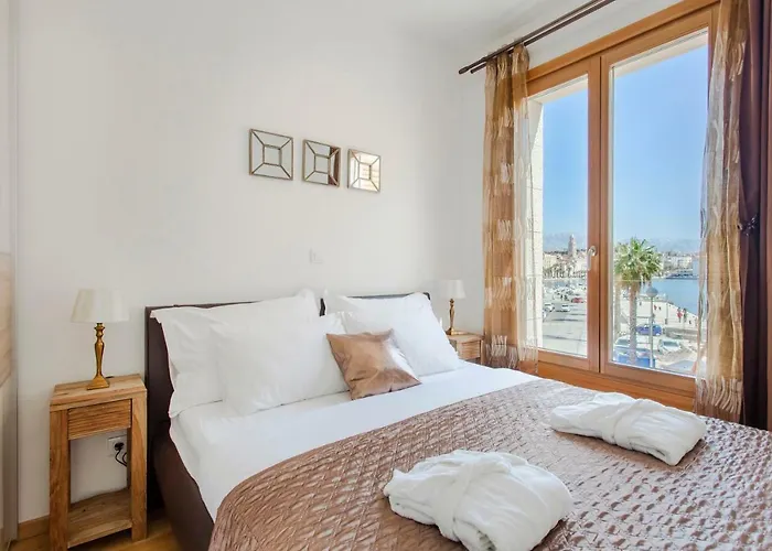 New Luxury Nives On Seaside * Split