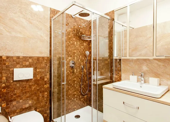 Apartment New Luxury Nives On Seaside *