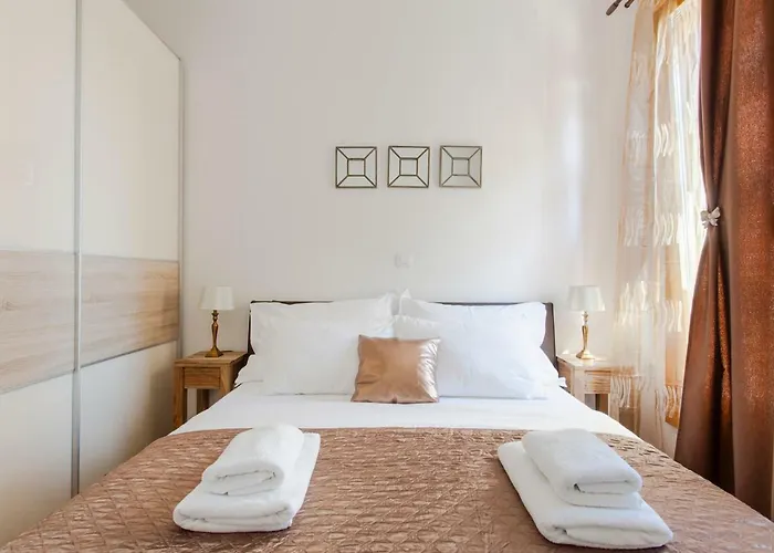 New Luxury Nives On Seaside